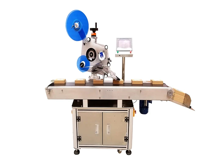 Automatic Flat Labeling Machine
